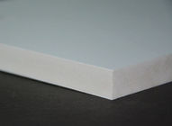 Os estrangeiros brancos do PVC de Sintra cobrem o alto densidade 19mm para a cor personalizada estofamento