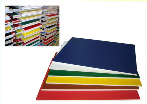 Placa de madeira laminada PVC da espuma da grão, placa decorativa interna personalizada da espuma